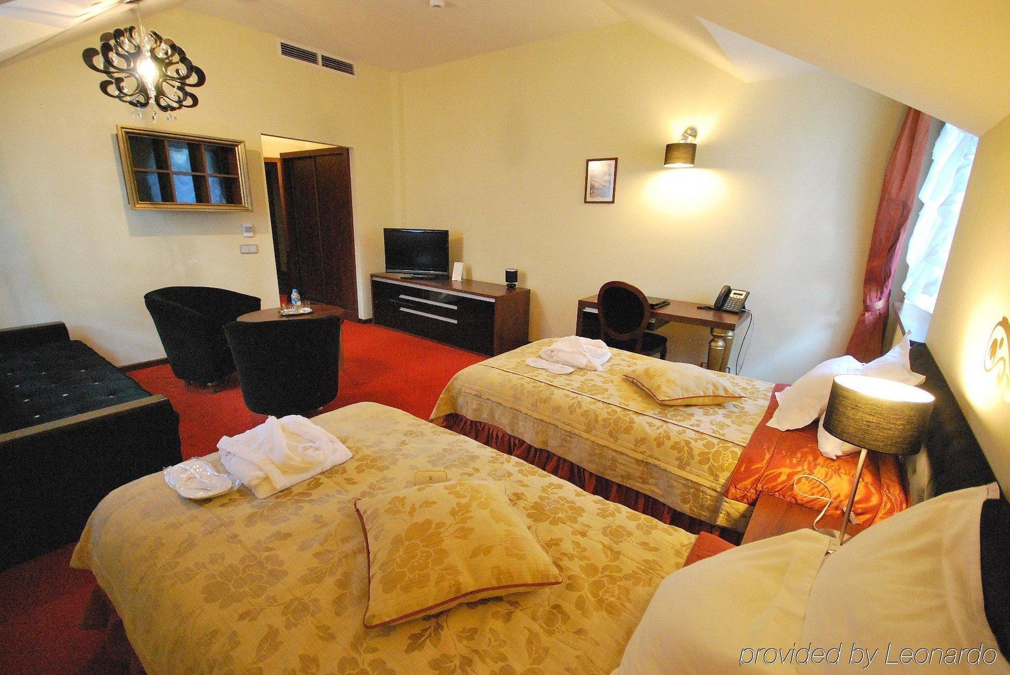 Dwor Kombornia Hotel&Spa المظهر الخارجي الصورة