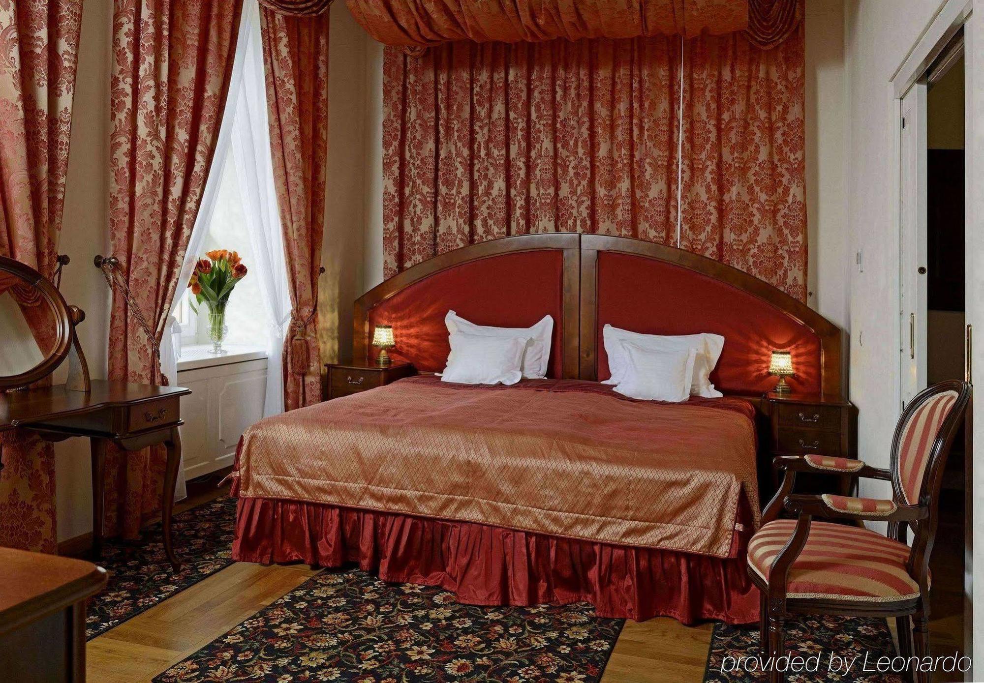 Dwor Kombornia Hotel&Spa المظهر الخارجي الصورة